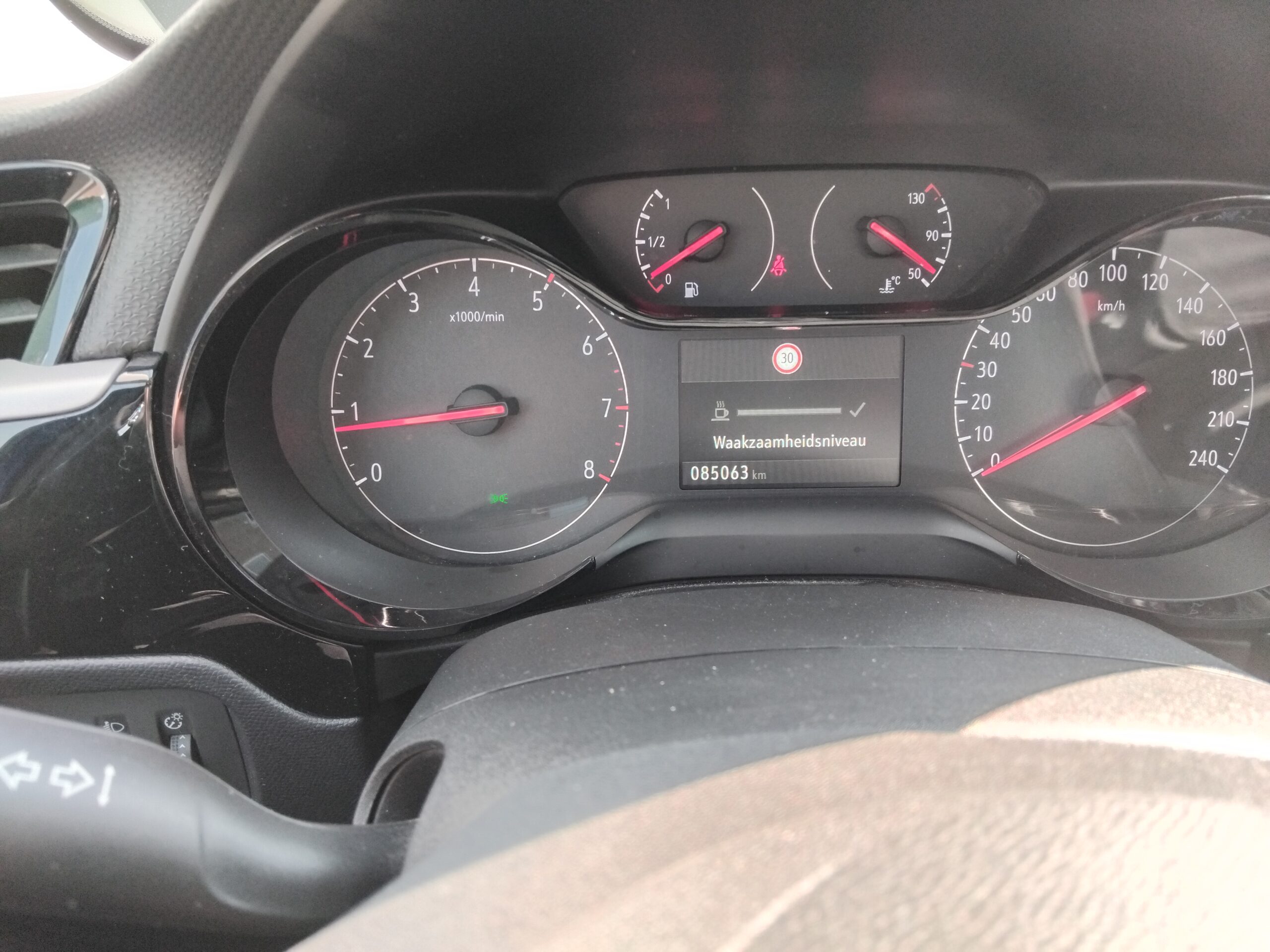 
								Opel Corsa 1.2i Edition 2022 full									