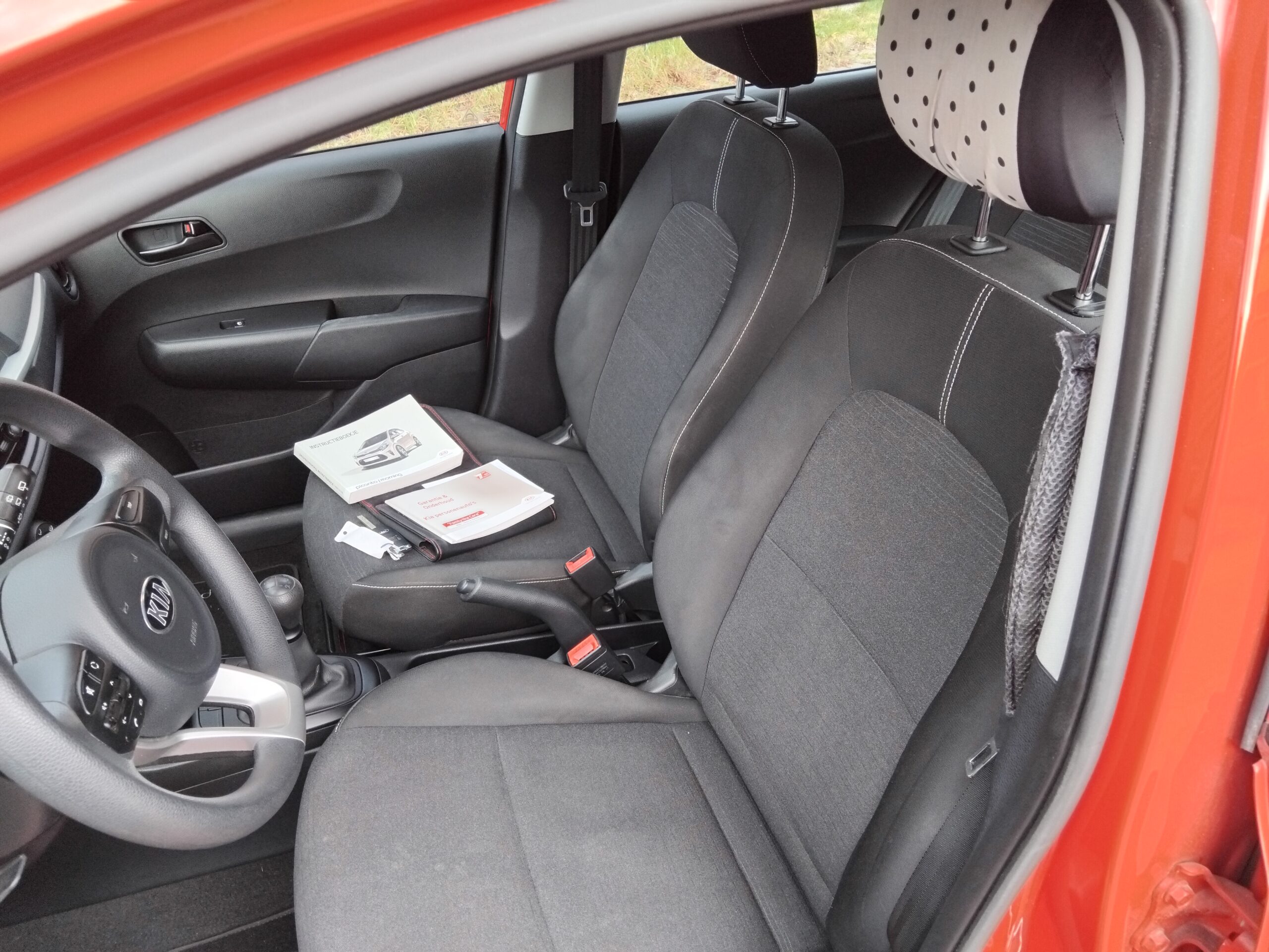 
								Kia Picanto 1.0 Active | 60,000 km | Air Conditioning | Well maintained | Economical full									